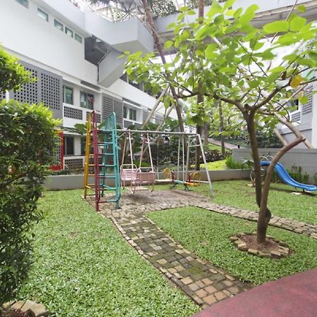 Reddoorz Apartment @ Margonda Residence Depok Buitenkant foto