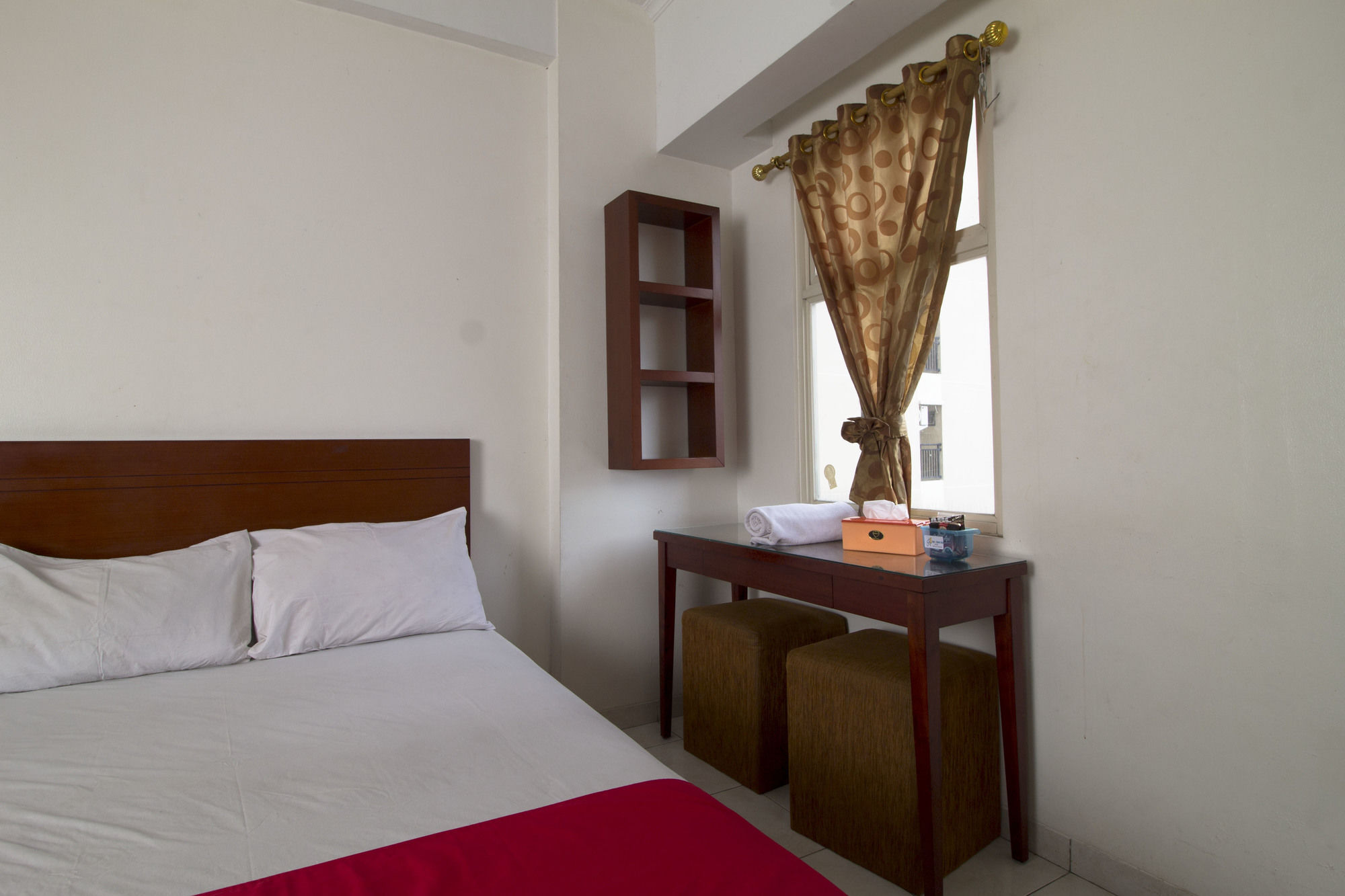 Reddoorz Apartment @ Margonda Residence Depok Buitenkant foto